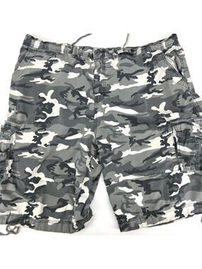 LA GATE Collection U.S.A. Gray Camo Cargo Shorts 100% Cotton Adjustable Size 50